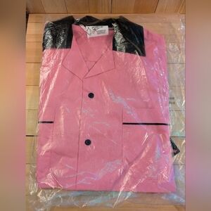 Crusing Pink Bowling Shirt with Black Accents Size Sm Nwt